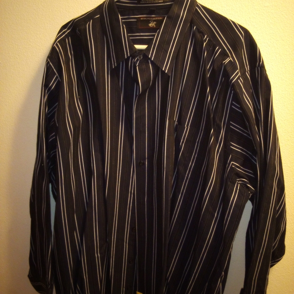 Beverly Hills Polo Club Other - Beverly Hills Polo Club Navy Blue and White Casual Button Down Shirt